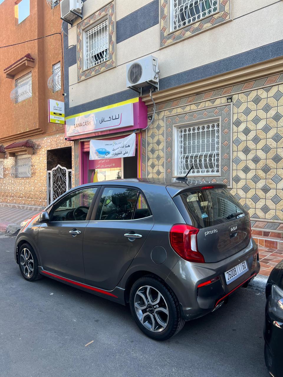 Lazrak auto Kia picanto gt line 2022 